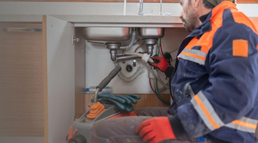 Professional slab leak plumber services in Utica, MO